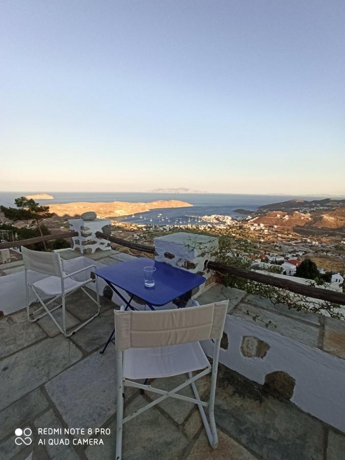 Traditional Stone House With Breathtaking View Serifos Town Ngoại thất bức ảnh